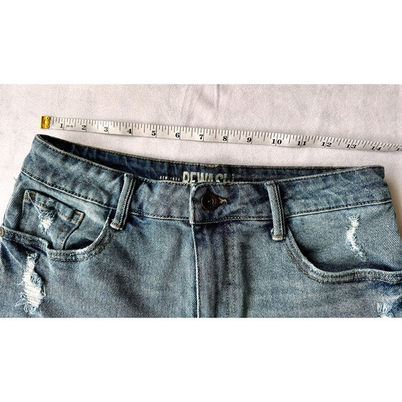REWASH Super High-Rise Denim Jean Shorts - Distressed Cutoffs- Juniors S… - Picture 6 of 9